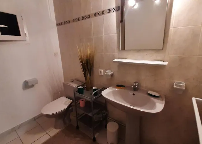 L'escapade Maison 3 Mezzanine 8 A 10 Personnes サン・ジャン·ド・モン